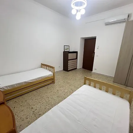 Apartman Sr